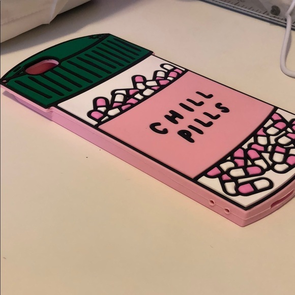 iPhone 6 Plus “Chill Pills” phone case - Picture 4 of 4